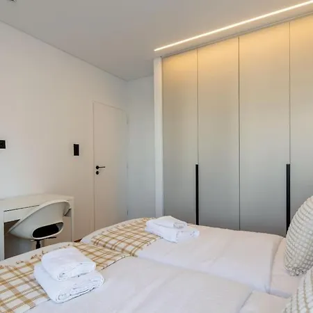 Bloom - Luxury 2-bedroom In * アテネ